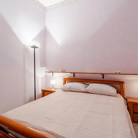 Apartment Olimpia's *